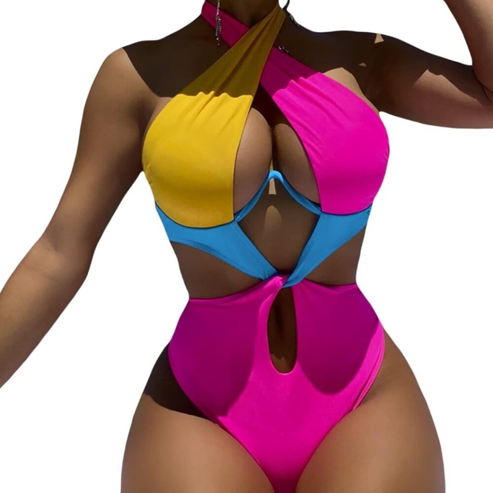 🎉  NEW SWIMSUIT